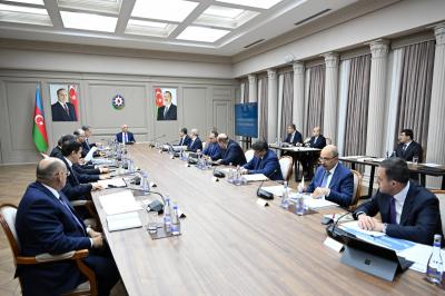 İqtisadi Şuranın iclasında sahibkarların qaldırdığı məsələlər müzakirə edilib
