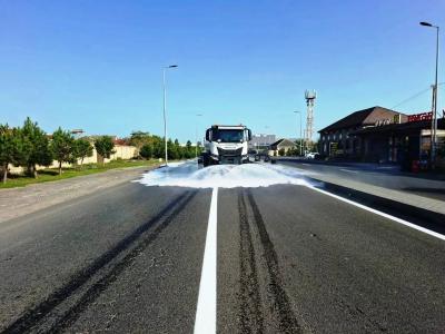 Bakı qəsəbələrinin küçələri yuyulub, əsaslı təmizlik işləri görülüb