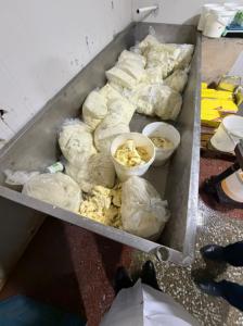 Bakıda süd məhsullarının istehsalı müəssisəsinin fəaliyyəti məhdudlaşdırılıb