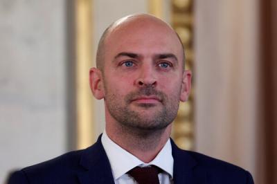 "Silahların təhvili İsrail-Livan münaqişənin həllinə kömək edəcək” -  Fransız nazir 