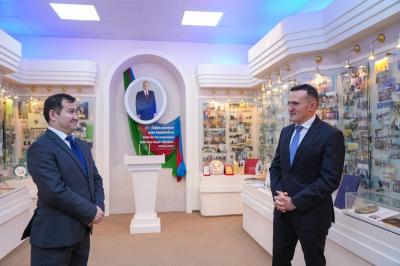 Ədliyyə Nazirliyində Qazaxıstan Ədalət Akademiyasının rektoru ilə görüş keçirilib