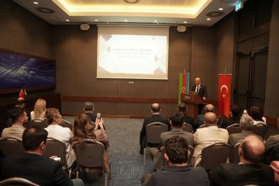 İzmirdə Azərbaycanın investisiya imkanları tanıdılıb