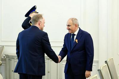 Paşinyan NATO rəsmisi ilə regional təhlükəsizliyi müzakirə edib 