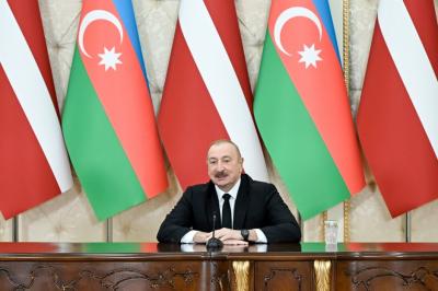 Prezident: "Azərbaycan-Ermənistan nümayəndələrinin qarşılıqlı səfərləri normal mühitin bərqərar edilməsinə töhfə verir"