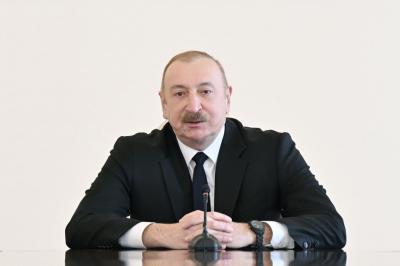 "İdmançılarımızın özlərini layiqincə aparmaları məni çox sevindirir" - İlham Əliyev