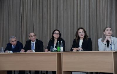 Valideyn konfransları: valideyn-məktəb əməkdaşlığına yeni baxış
