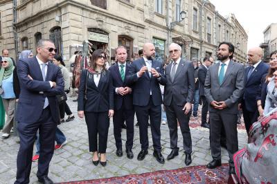 Beynəlxalq Xalça Festivalı uğurla başa çatdı -  FOTOLAR