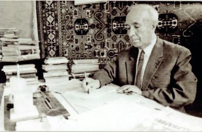 Milli ruhlu şəxsiyyət və sənətkarlıq örnəyi -  Mir Cəlal Paşayev