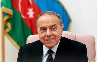 Azərbaycan XİN Heydər Əliyevlə bağlı paylaşım edib