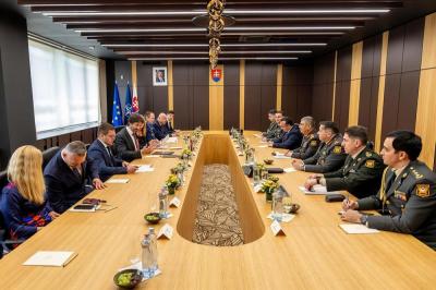Zakir Həsənov Slovakiyaya rəsmi səfər edib