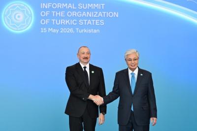 Prezident İlham Əliyev Türküstanda TDT-nin qeyri-rəsmi Zirvə görüşündə iştirak edib -  YENİLƏNİB-2