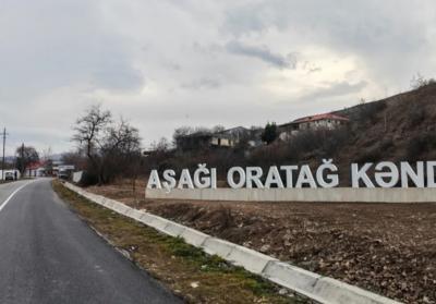 Ağdərənin Aşağı Oratağ kəndinə köçürülən ailələrə mənzillərinin açarları təqdim olunub
