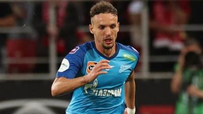 Bir mövsümdə iki ölkənin çempionu oldu