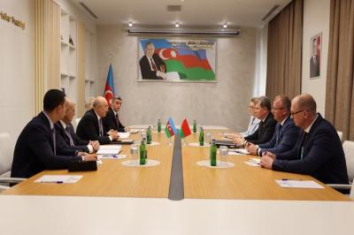 Kəmaləddin Heydərov Belarusun memarlıq və tikinti naziri ilə görüşüb