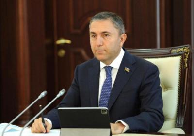 "Xam neftin özü ilə bağlı da vəziyyət ölkələrdə çox fərqlidir" - Millət vəkili