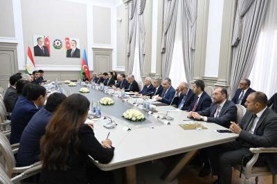 Azərbaycan–Tacikistan Hökumətlərarası Komissiyasının 8-ci iclası keçirilib