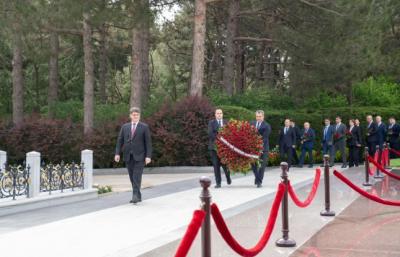 ETSN kollektivi peşə bayramını qeyd edib