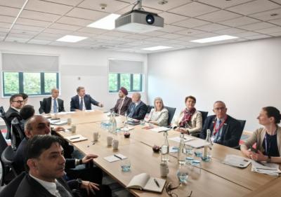 Emin Əmrullayev Britaniyanın Vorvik Universitetində olub