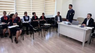 Bakı–Tbilisi–Bakı qatarında çalışan əməkdaşlar üçün gömrük prosedurları üzrə təlim keçirilib
