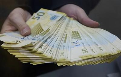 4 ayda bankların kredit faizlərindən əldə etdiyi gəlirlərin məbləği açıqlanıb