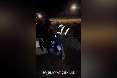 İsmayıllıda çayda köməksiz vəziyyətdə qalan 5 nəfər xilas edilib - FHN