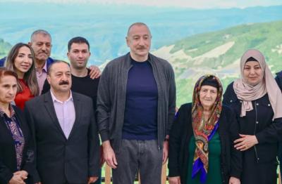 İlham Əliyevin sosial media hesablarında Böyük Qaladərəsi kəndindəki sakinlərlə görüşü barədə paylaşım edilib