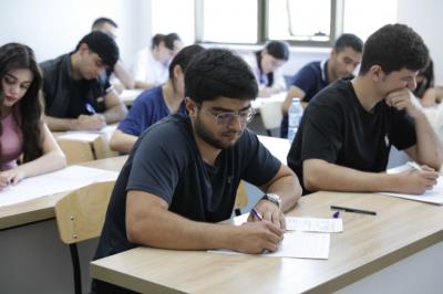 BDU-da yaz imtahan sessiyası başlayıb