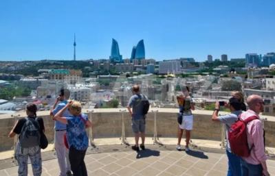 Azərbaycana gələn turistlərin xərcləri 23 faiz azalıb