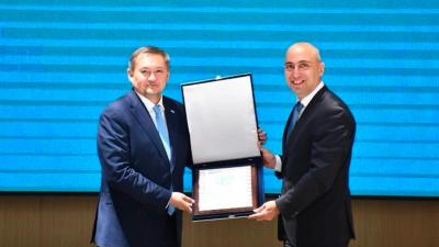 Türk Akademiyası Elmi Şurasına sədrlik Azərbaycandan Qazaxıstana ötürülüb