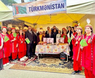 “Türk dünyasına səyahət” - Türk xalqlarının irsi, ortaq mənəvi dəyərləri və qardaşlıq əlaqələri təbliğ olunur