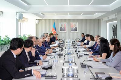 Sosial və İqtisadi məsələlər üzrə Üçtərəfli Komissiyanın iclası keçirilib