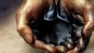 Dünya bazarlarında neftin ucuzlaşması davam edir