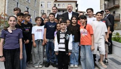 "Azərbaycan və Türkmənistan prezidentləri Şuşada inşa edilmiş birinci yaşayış kompleksində olublar
