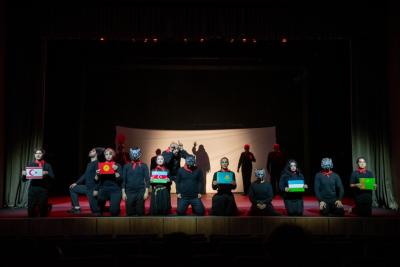 İrəvan Teatrında “Stalin – İzm” tamaşasına ictimai baxış olub