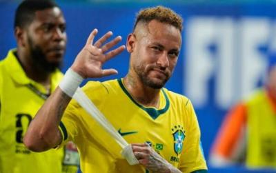 Neymar paltardəyişmə otağında ağlayıb