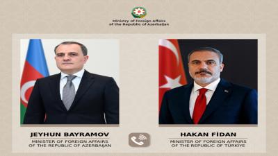 Ceyhun Bayramovla Hakan Fidan arasında telefon danışığı olub
