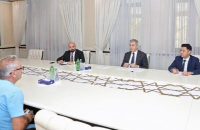 Vüsal Hüseynov vətəndaşları qəbul edib