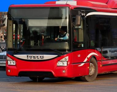 Bakıda daha iki marşrut xəttinin avtobusları yenilənib