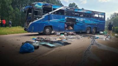 Nigeriyada yol qəzasında 18 nəfər həlak olub