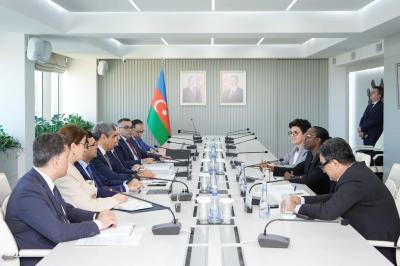 Anar Əliyev Dünya Bankının regional direktoru ilə əməkdaşlıq perspektivlərini müzakirə edib
