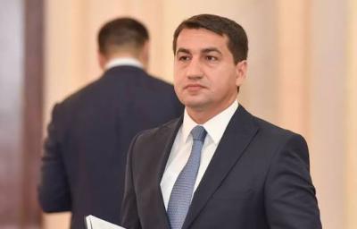 Hikmət Hacıyev ABŞ-ni Müstəqillik Günü münasibəti ilə təbrik edib