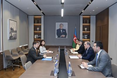 Ceyhun Bayramov BMT-nin Azərbaycanda yeni rezident əlaqələndiricisi ilə  görüşüb