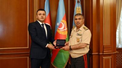 MN-in baş direktoru və bir qrup hərbçi təltif edilib