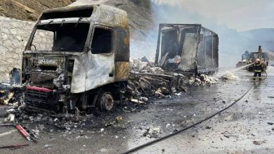 Oğuzda buğda yüklü TIR yanıb