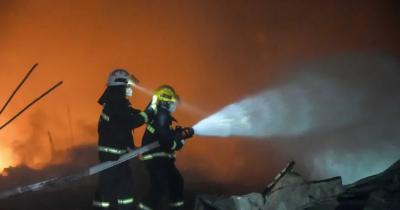Çində ayaqqabı fabrikində yanğın
