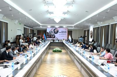 Bakıda beynəlxalq konfransda medianın dekolonizasiya prosesində rolu diqqət mərkəzində olub