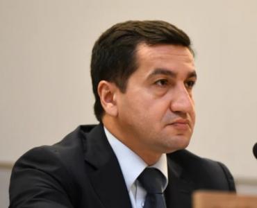 Hikmət Hacıyev Şuşada "Tiktok" və "Linkedin"in məsul şəxsləri ilə uşaqların onlayn qorunması məsələlərini müzakirə edib