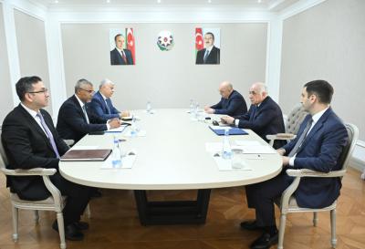 Baş nazir Əli Əsədov Ümumdünya Gömrük Təşkilatının Baş katibi ilə görüşüb