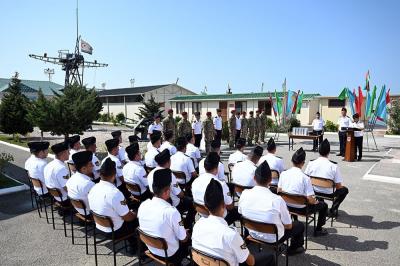 Hərbi Dəniz Qüvvələrində dalğıc kursunun növbəti buraxılış mərasimi keçirilib