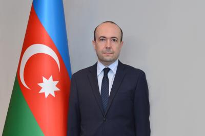 XİN rəhbərinin müavini Nyu-York şəhərində səfərdə olub
